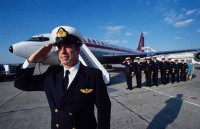 02.John_Travolta_jumbo_jet.jpg