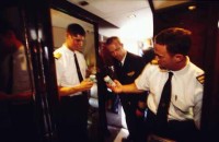 44.John_Travolta_jumbo_jet.jpg