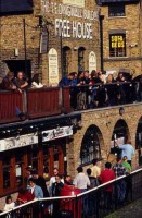 15.London_City_scene.jpg