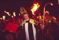 27.English_Bonfire_Carnival.jpg