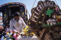 gypsies_saintes_maries12.jpg