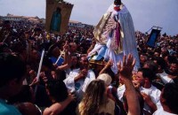 007.saintes_maries_procession.jpg
