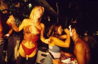 17.Ibiza_Night_Fever.jpg